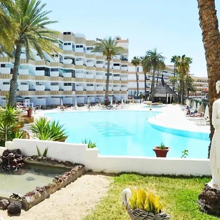 Koka Terraced Lägenhet